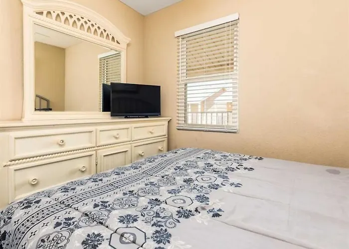 Sunrise Village Apartment